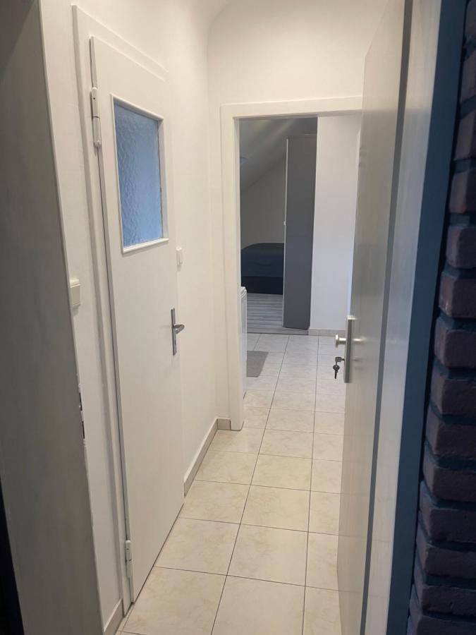 25 Qm Ferienwohnung Neuss Furth Ngoại thất bức ảnh