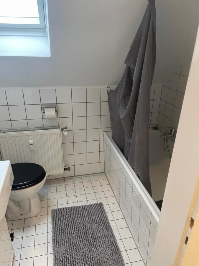 25 Qm Ferienwohnung Neuss Furth Ngoại thất bức ảnh